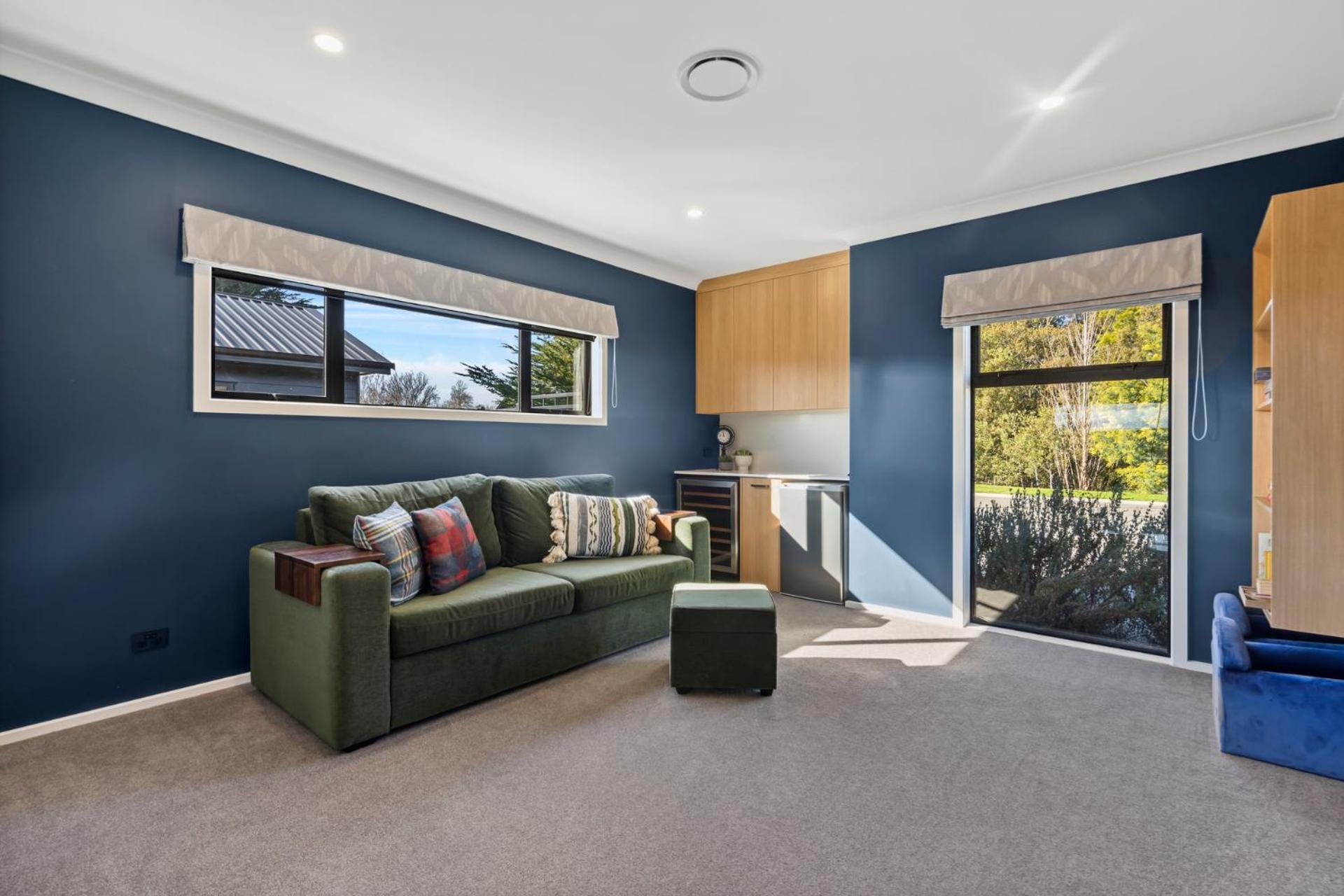 Regent Sanctuary - Martinborough Holiday Home Eksteriør billede